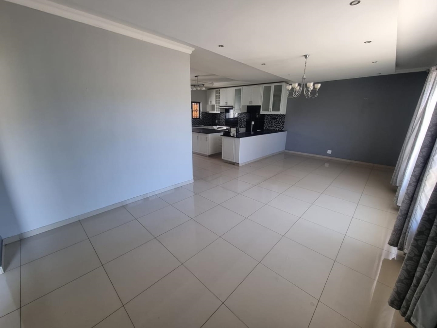 4 Bedroom Property for Sale in Claremont Western Cape